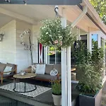 Boslodge Het Verwende Nest Met Privé Hottub *