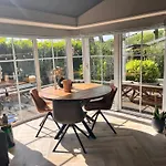 Het Verwende Nest Met Prive Hottub & Barrel Sauna Chalet