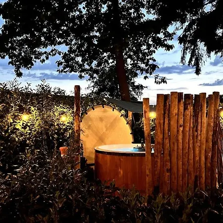 Het Verwende Nest Met Prive Hottub & Barrel Sauna Voorthuizen