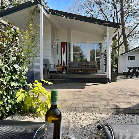 Het Verwende Nest Met Prive Hottub & Barrel Sauna