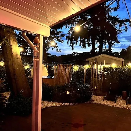 Het Verwende Nest Met Prive Hottub & Barrel Sauna Alpesi faház