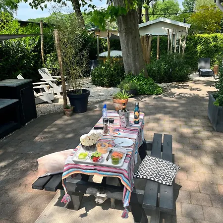 Chalet Het Verwende Nest Lodge, Wellness Lodge, Hottub & Sauna Voorthuizen