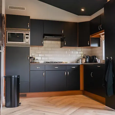 Chalet Het Verwende Nest Met Prive Hottub & Barrel Sauna