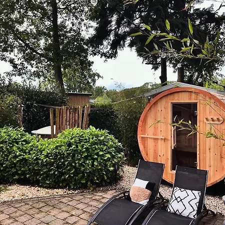 Het Verwende Nest Met Prive Hottub & Barrel Sauna Шале *
