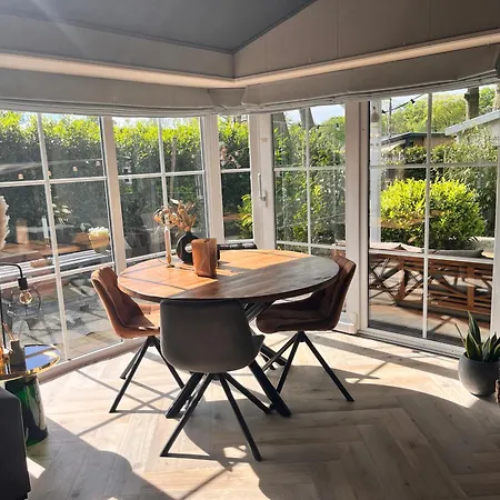 Het Verwende Nest Met Prive Hottub & Barrel Sauna Шале