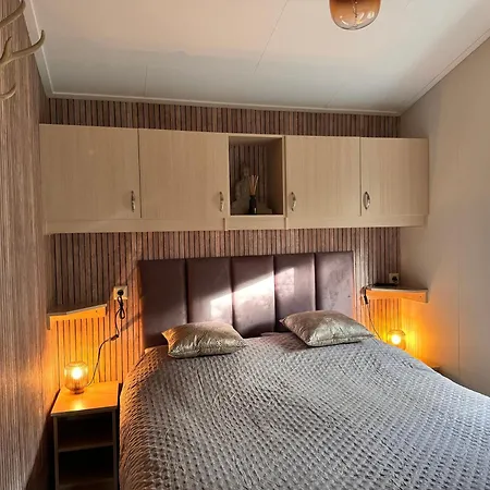 Het Verwende Nest Met Prive Hottub & Barrel Sauna