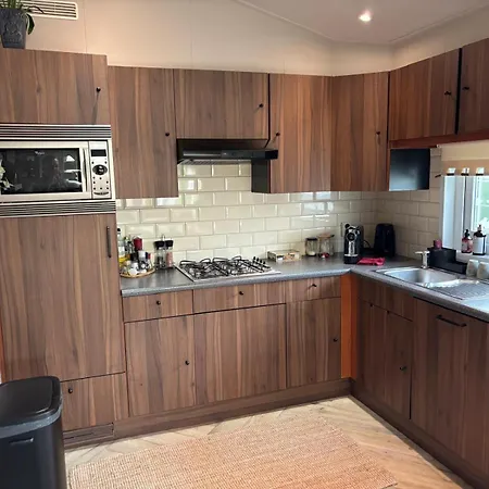 Het Verwende Nest Met Prive Hottub & Barrel Sauna
