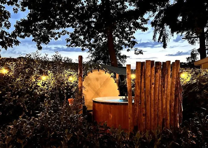 Het Verwende Nest Met Prive Hottub & Barrel Sauna Voorthuizen