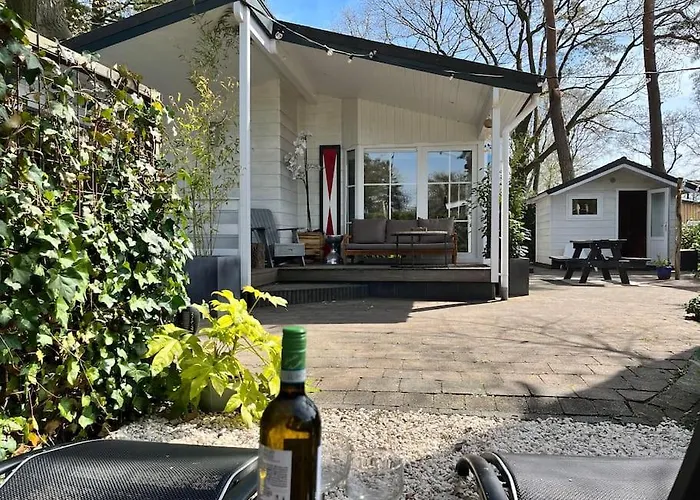 Het Verwende Nest Met Prive Hottub & Barrel Sauna