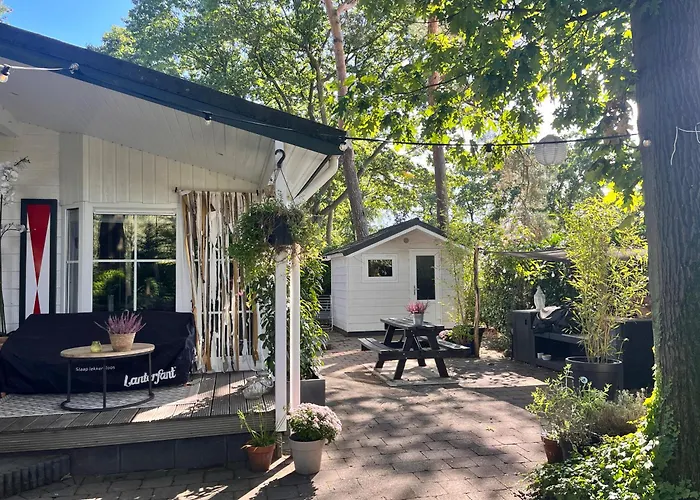 Het Verwende Nest Met Prive Hottub & Barrel Sauna * Voorthuizen