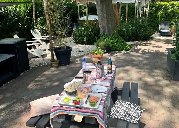 Chalet Het Verwende Nest Met Prive Hottub & Barrel Sauna Voorthuizen