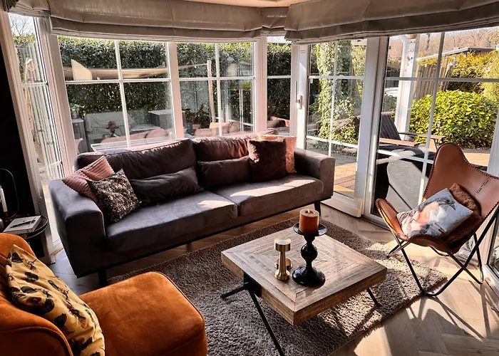 Boslodge Het Verwende Nest Met Privé Hottub Chalet