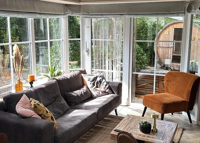 Boslodge Het Verwende Nest Met Privé Hottub Chalet Voorthuizen