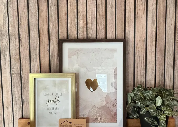 Chalet Boslodge Het Verwende Nest Met Privé Hottub