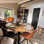 Het Verwende Nest Met Prive Hottub & Barrel Sauna * Voorthuizen