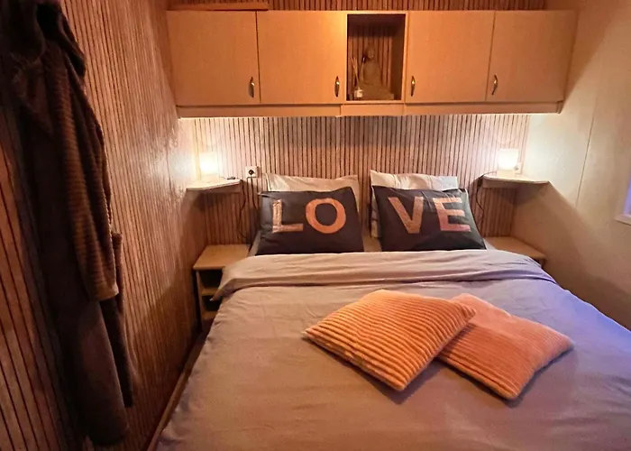 Boslodge Het Verwende Nest Met Privé Hottub Chalet